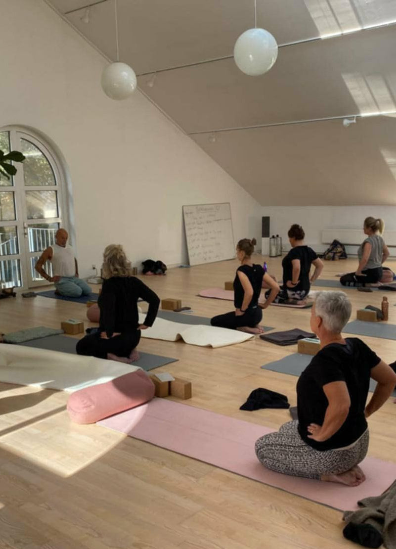 3 dages Yoga Retreat: Roskilde Fjord, Danmark (2.-4. januar 2026) fra 3895 kr.