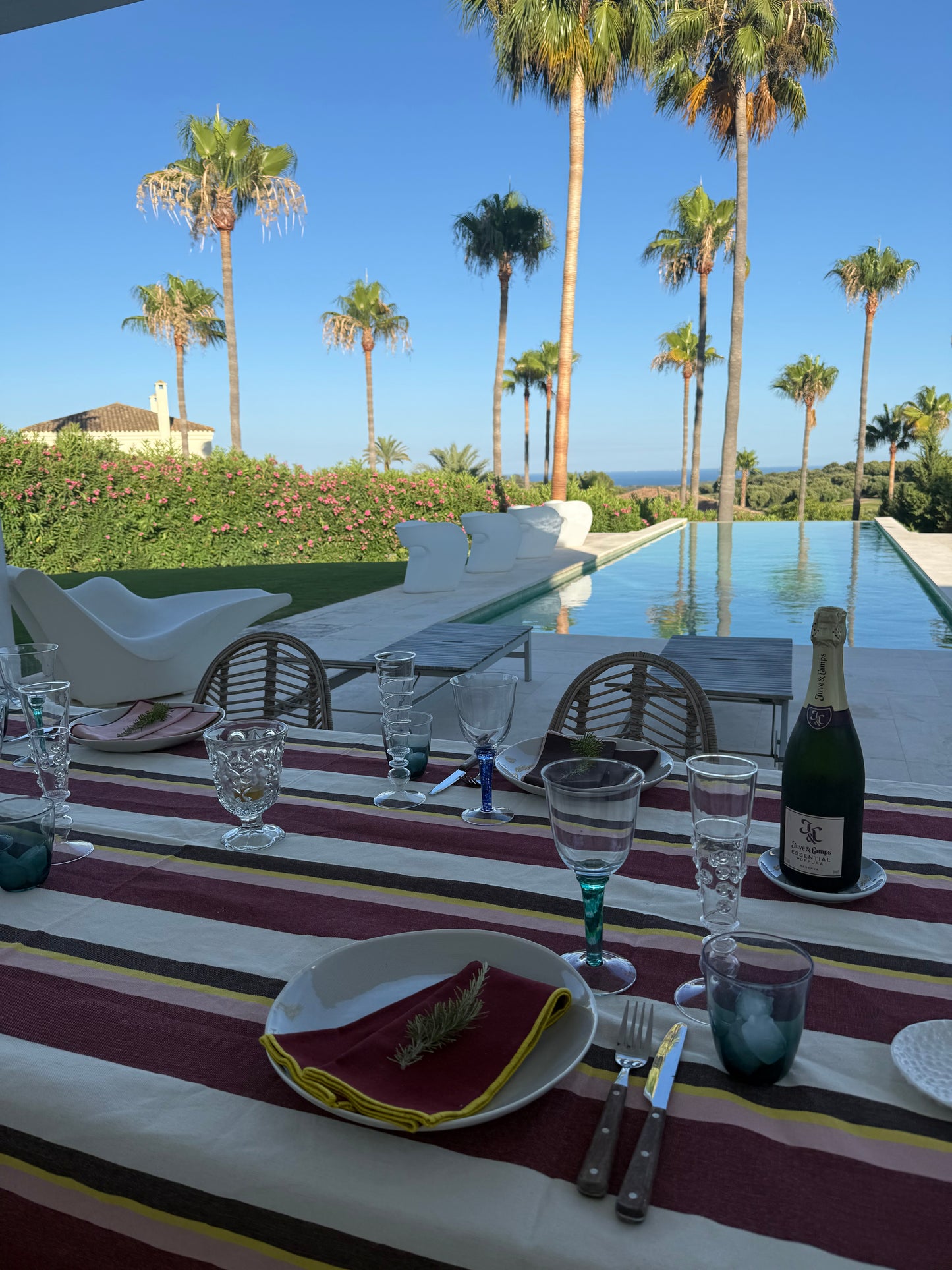5 dages Yoga & Pilates Rejse: Sotogrande, Spanien (3.-7. september 2025) til 9.500 kr.
