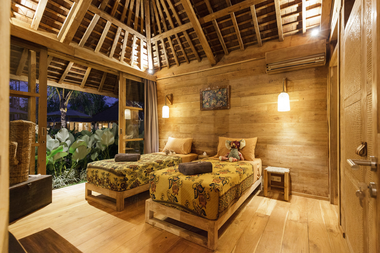 7 dages yoga, surfing & pilates retreat i efterårsferien: Uluwatu, Bali (Uge 42, 12.-18. oktober 2026) fra 9.500 kr.