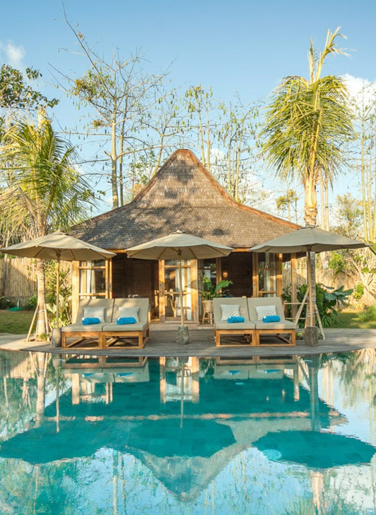 7 dages yoga, surfing & pilates retreat i efterårsferien: Uluwatu, Bali (Uge 42, 12.-18. oktober 2026) fra 8998 kr.