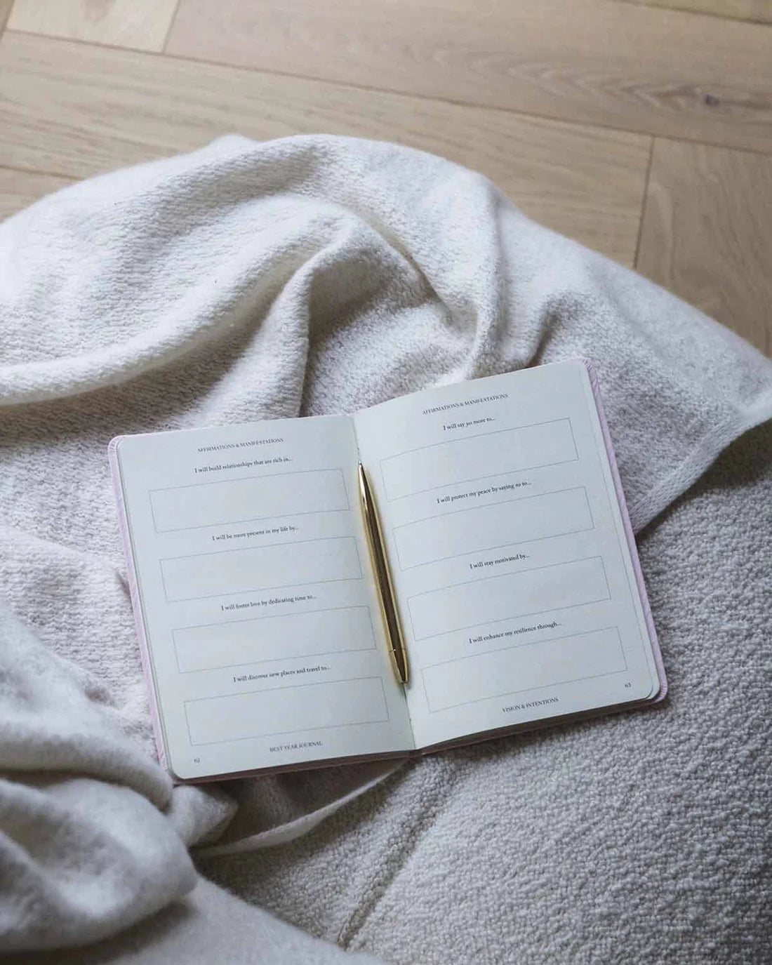 The Best Year Journal, Pink Essential version - Taknemmelighedsdagbog